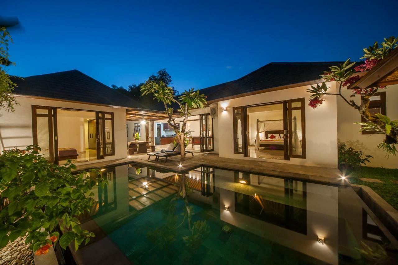 Turiya Villa Sanur Exterior photo